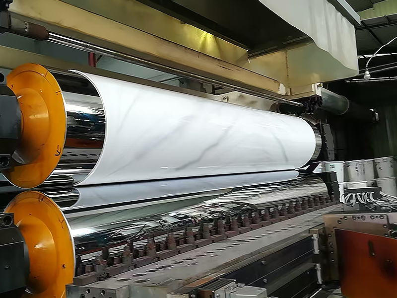 Acrylic sheets: The cornerstone and outstanding choice of modern bathtub manufacturing